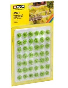 Kępki polnych roślin zielonych, Noch 07034