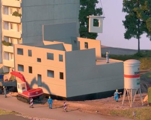 Blok z prefabrykatów w budowie, Piko 61147